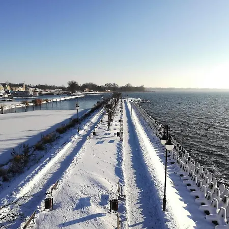 Trampa Centrum Z Garazem 400m Do Plazy *