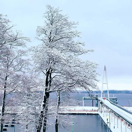 Trampa Nad Jeziorem Niegocin, Centrum Giżycko